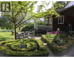 4462 Salmon River Road, spallumcheen, British Columbia