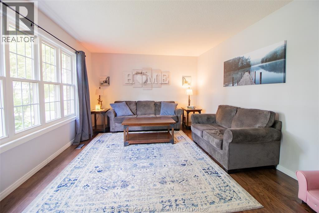 55 Daleview Crescent, Chatham, Ontario  N7M 5V9 - Photo 5 - 25023320