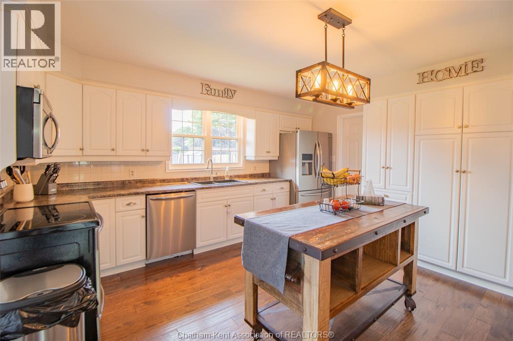 55 Daleview Crescent, Chatham, Ontario  N7M 5V9 - Photo 8 - 25023320