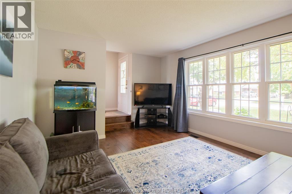 55 Daleview Crescent, Chatham, Ontario  N7M 5V9 - Photo 7 - 25023320