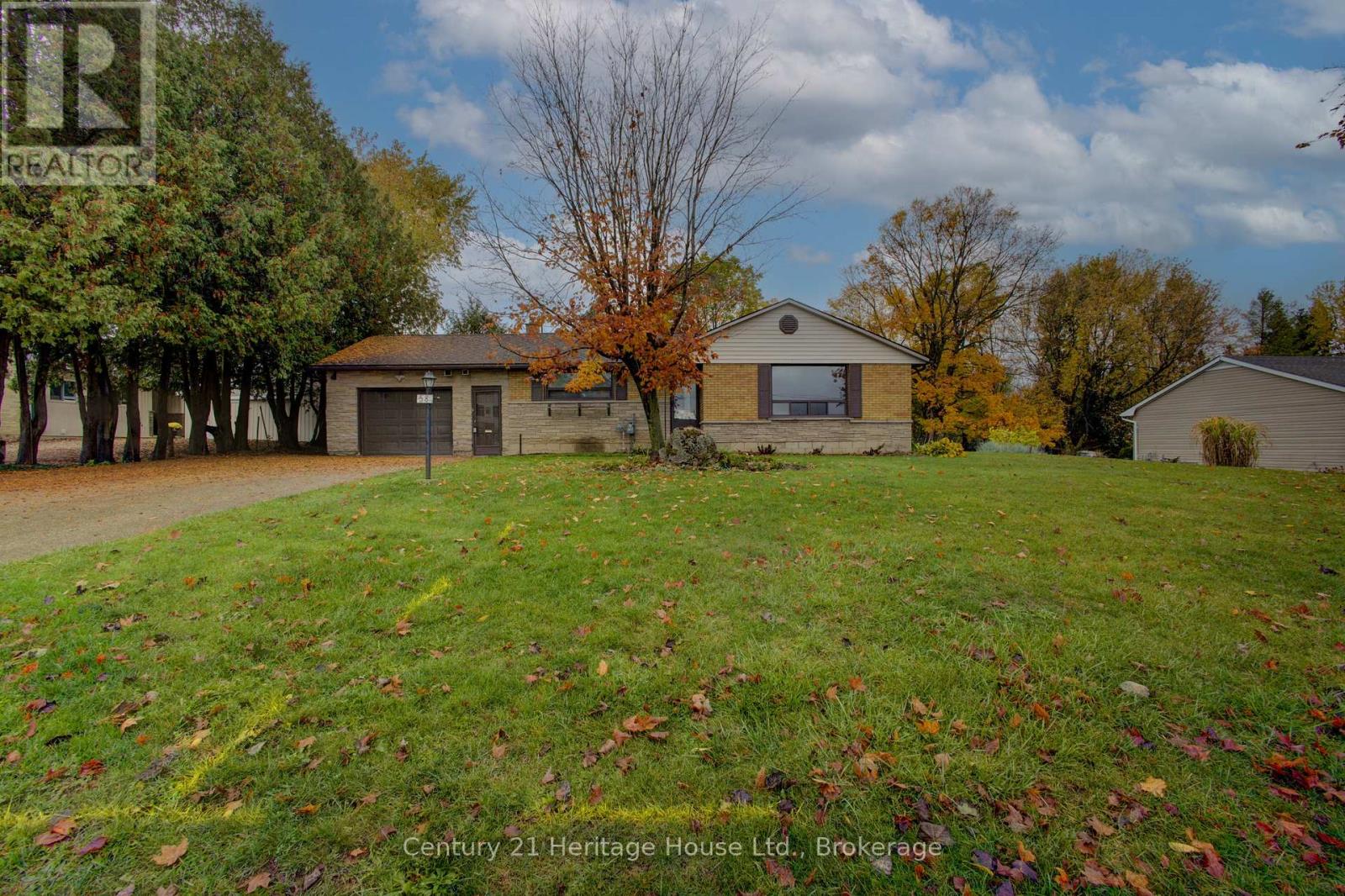 58 ALLAN STREET W, Minto, Ontario
