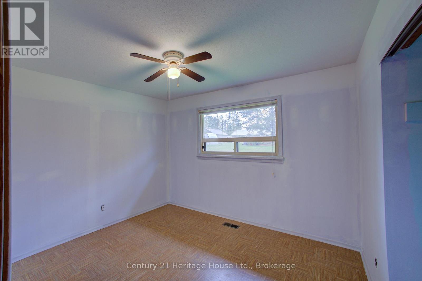 58 Allan Street W, Minto, Ontario  N0G 1M0 - Photo 17 - X12483924