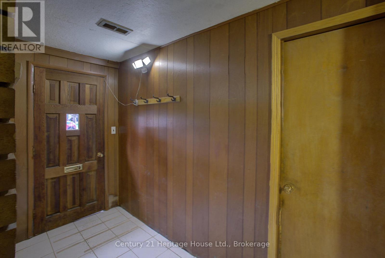 58 Allan Street W, Minto, Ontario  N0G 1M0 - Photo 20 - X12483924