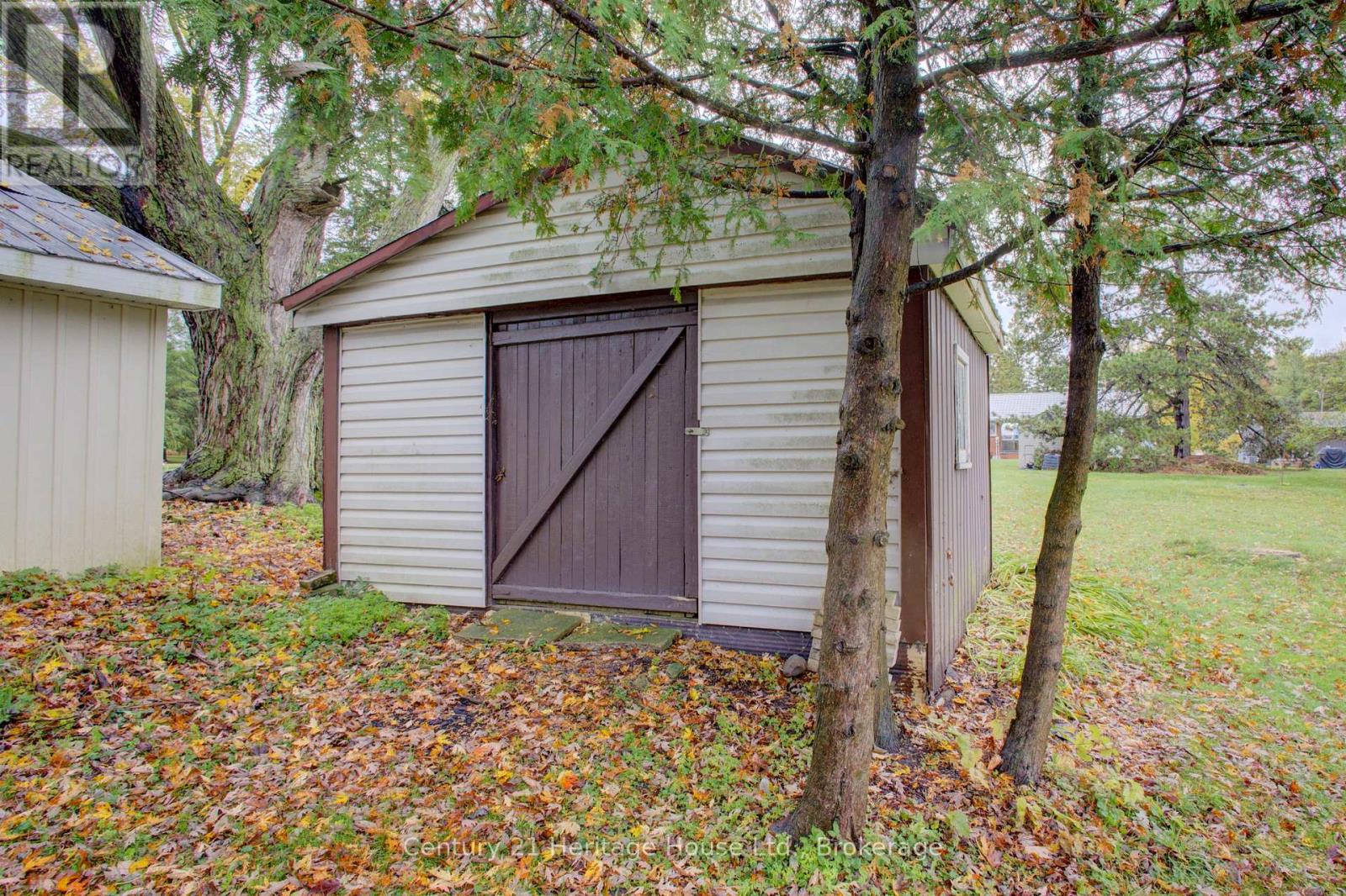 58 Allan Street W, Minto, Ontario  N0G 1M0 - Photo 35 - X12483924