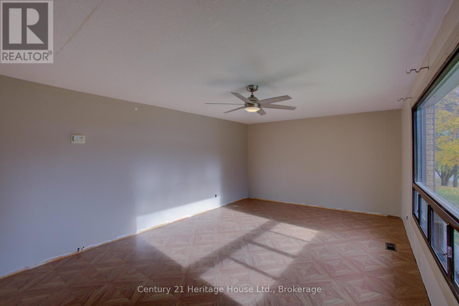 58 Allan Street W, Minto, Ontario  N0G 1M0 - Photo 7 - X12483924