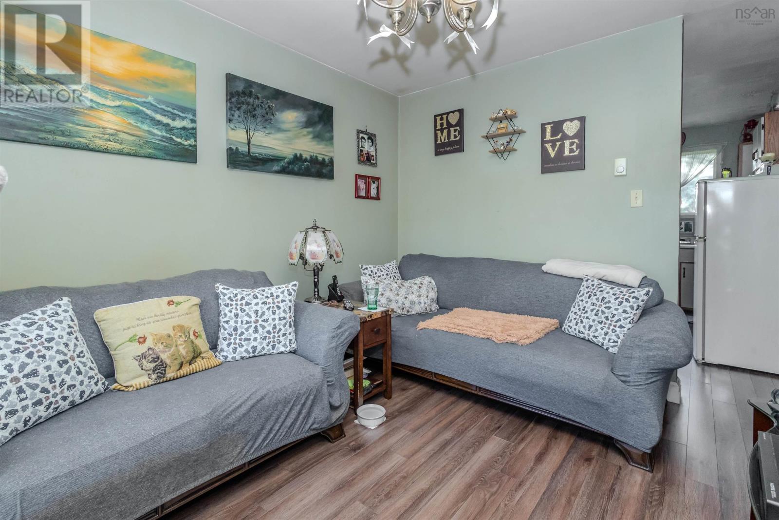 19 Holland Street, Reserve Mines, Nova Scotia  B1E 1C2 - Photo 14 - 202526458