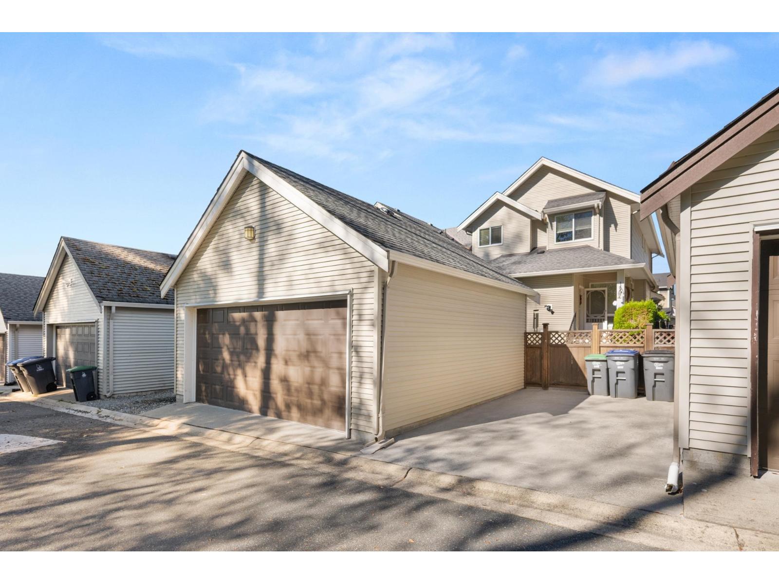 18980 67a Avenue, Surrey, British Columbia  V4N 6A2 - Photo 39 - R3061948