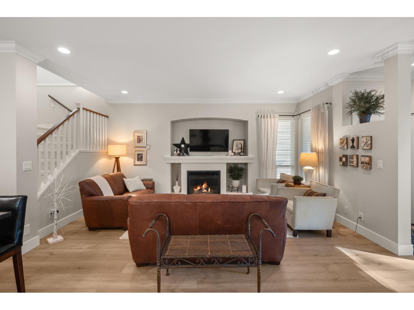 18980 67a Avenue, Surrey, British Columbia  V4N 6A2 - Photo 6 - R3061948