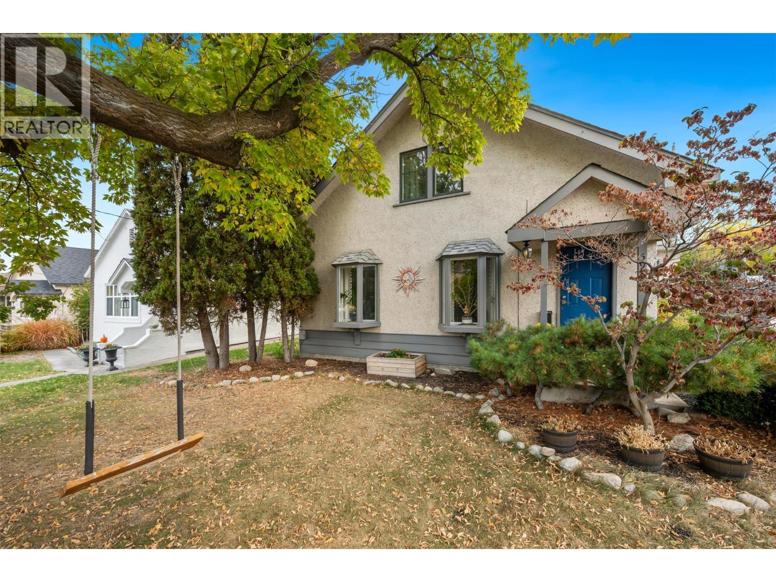 598 Van Horne Street, Penticton, British Columbia