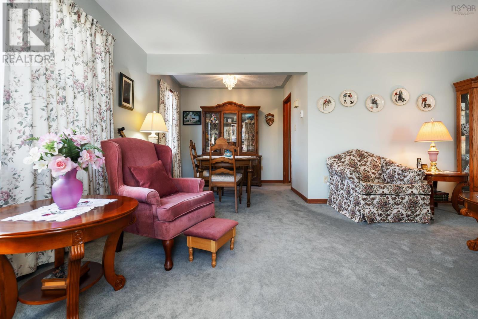 26 Coll Avenue, Stellarton, Nova Scotia  B0K 1S0 - Photo 9 - 202526600