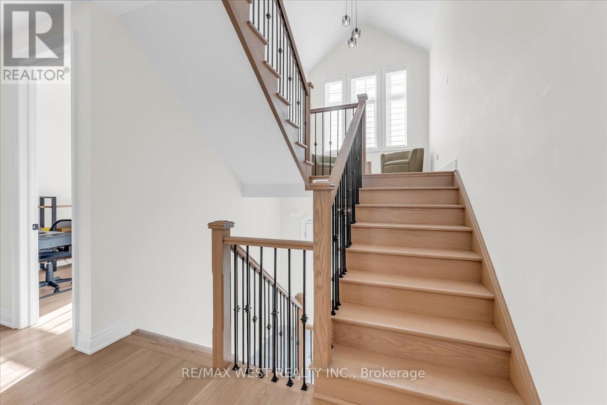 16 Janes Crescent, New Tecumseth, Ontario  L9R 0T2 - Photo 29 - N12483775
