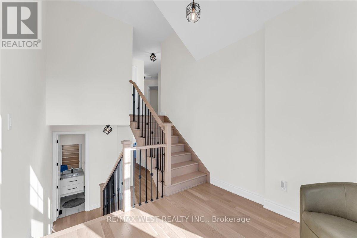 16 Janes Crescent, New Tecumseth, Ontario  L9R 0T2 - Photo 31 - N12483775