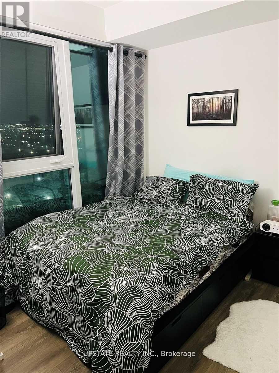 1711 - 898 Portage Parkway, Vaughan, Ontario  L4K 0J6 - Photo 5 - N12483779