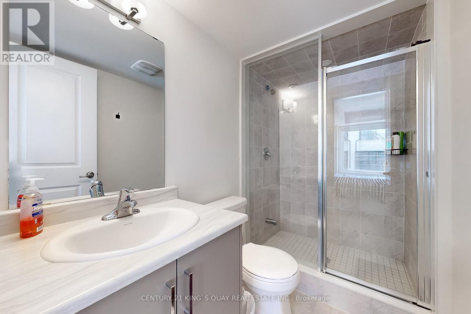 16 Credit Lane, Richmond Hill, Ontario  L4E 1G9 - Photo 18 - N12483792