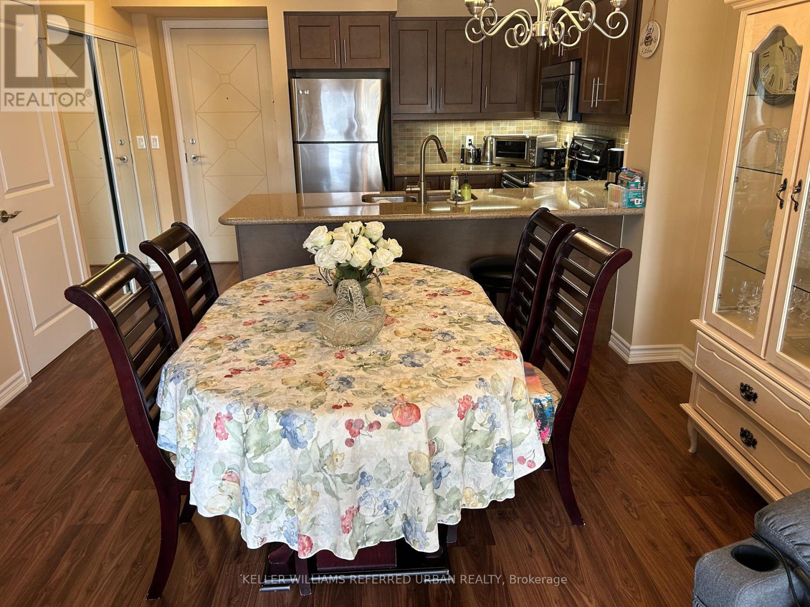 409 - 18 Harding Boulevard, Richmond Hill, Ontario  L4C 0T3 - Photo 11 - N12483831