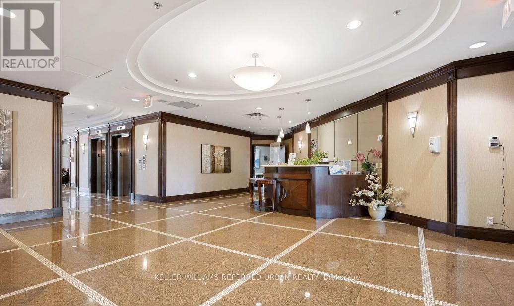 409 - 18 Harding Boulevard, Richmond Hill, Ontario  L4C 0T3 - Photo 4 - N12483831