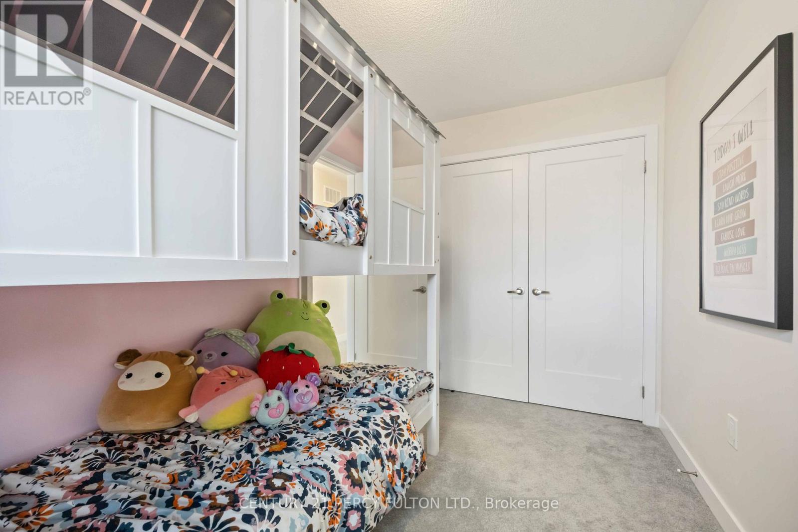 102 Lyall Stokes Circle, East Gwillimbury (Mt Albert), Ontario  L0G 1M0 - Photo 16 - N12483833