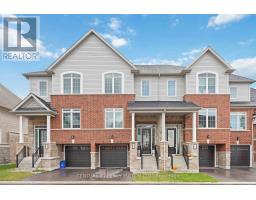 102 LYALL STOKES CIRCLE, East Gwillimbury, Ontario