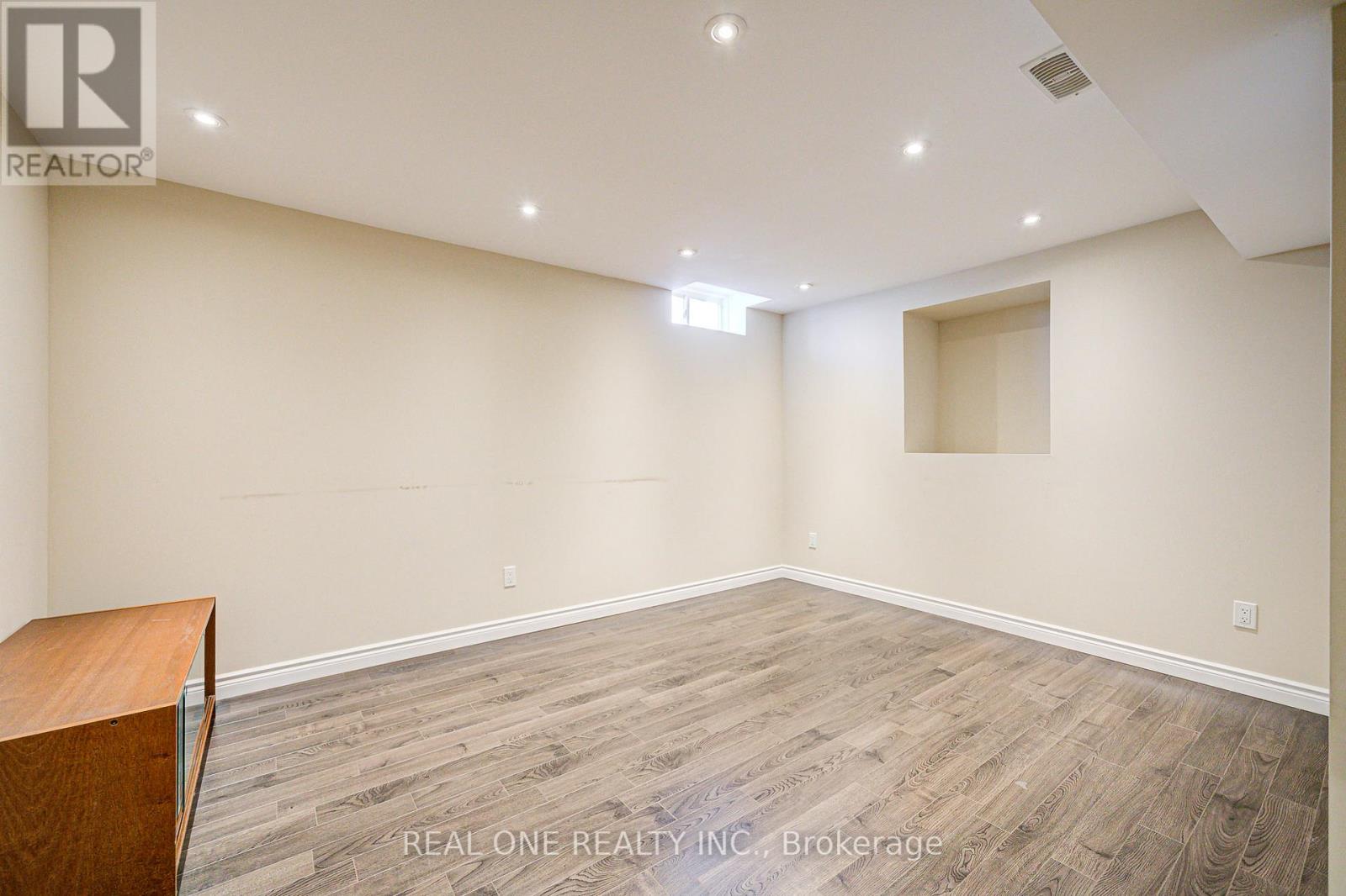 35 Ridgecrest Road, Markham, Ontario  L6C 2V2 - Photo 31 - N12483886