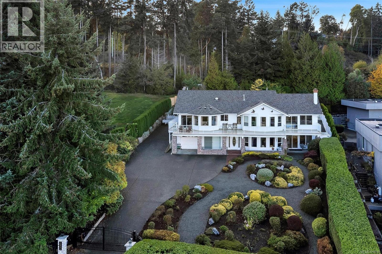 2446 Liggett Rd, Mill Bay, British Columbia