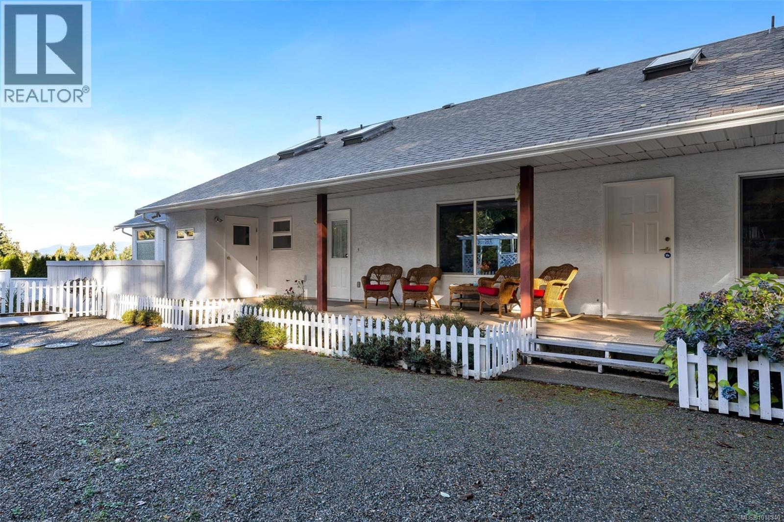 2446 Liggett Rd, Mill Bay, British Columbia  V8H 1C2 - Photo 40 - 1018340