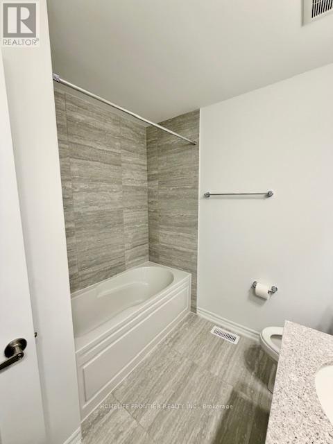 9 Vinewood Crescent, Barrie, Ontario  L9J 0B7 - Photo 22 - S12483802