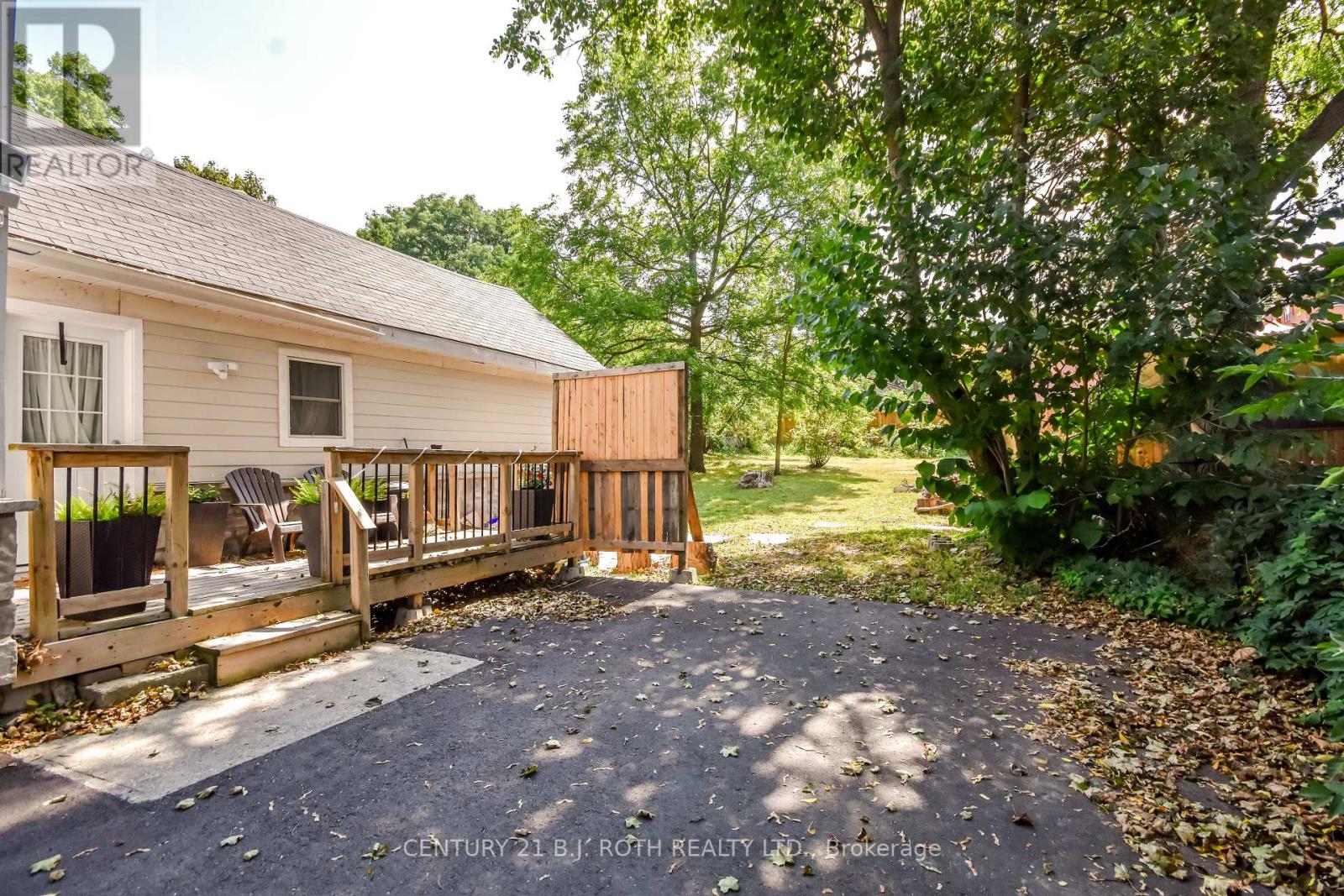 57 Penetang Street, Barrie (Codrington), Ontario  L4M 1V5 - Photo 26 - S12483845