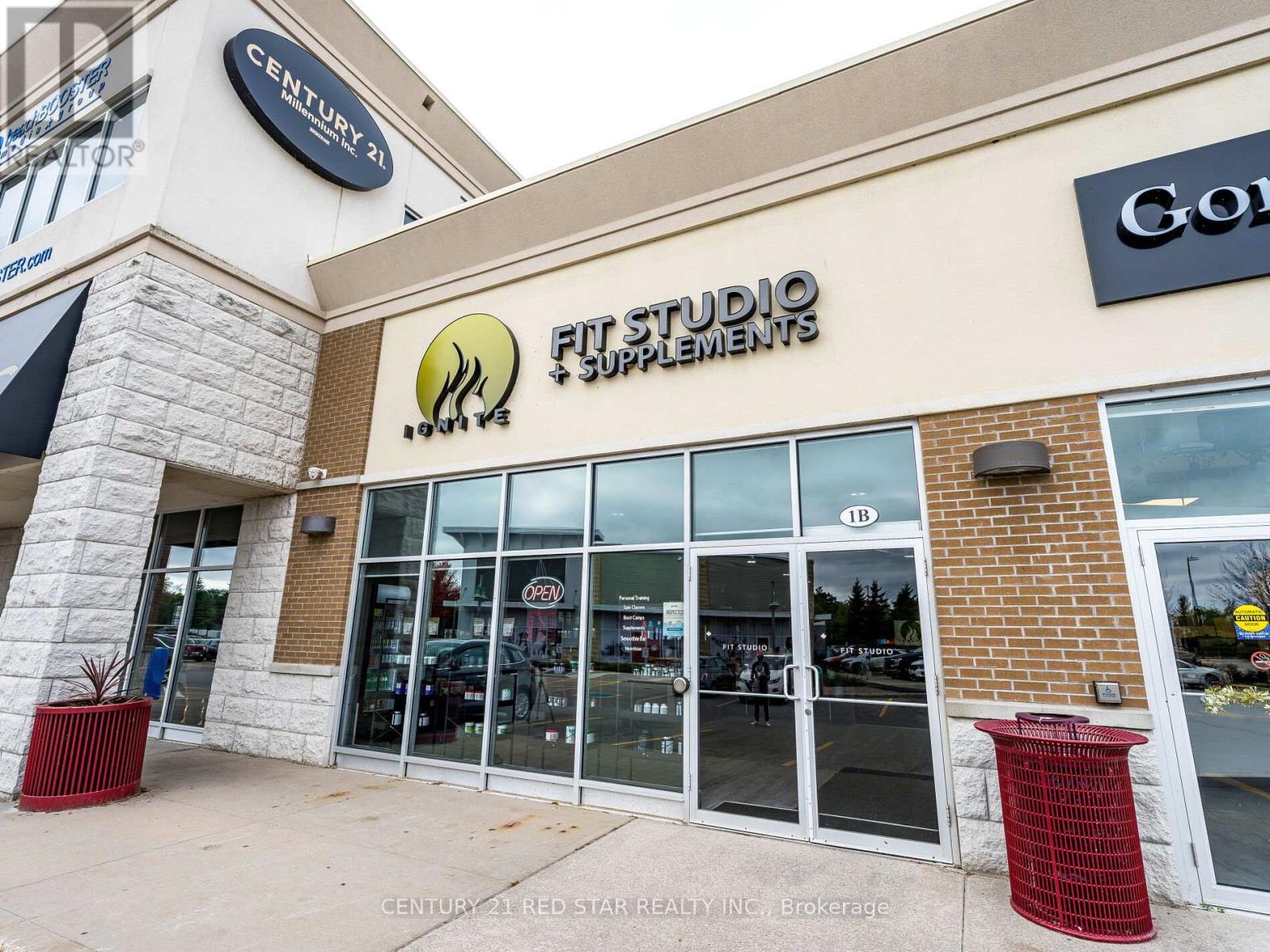 1B - 1 MARKET LANE, wasaga beach, Ontario