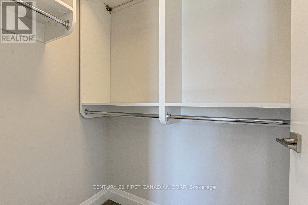 213 - 200 Callaway Road, London North, Ontario  N6G 3X6 - Photo 8 - X12483953