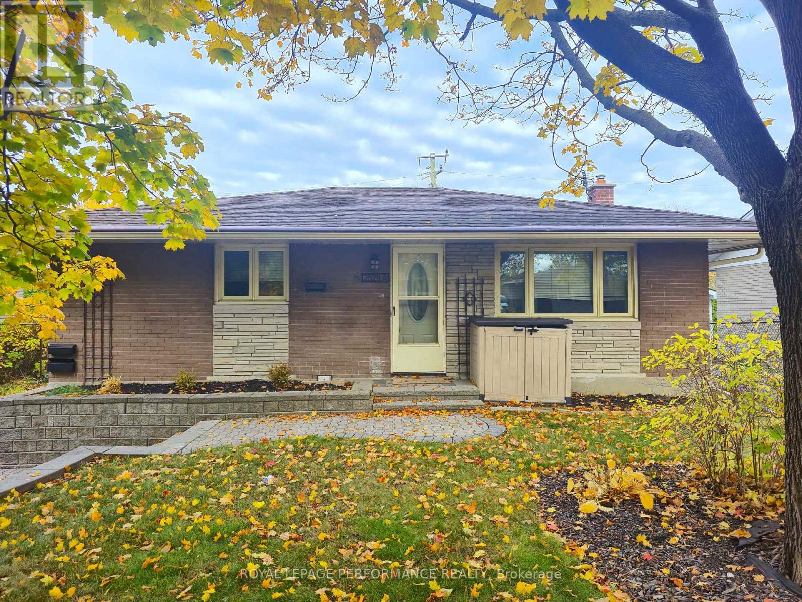 2529 ROMAN AVENUE, Ottawa, Ontario