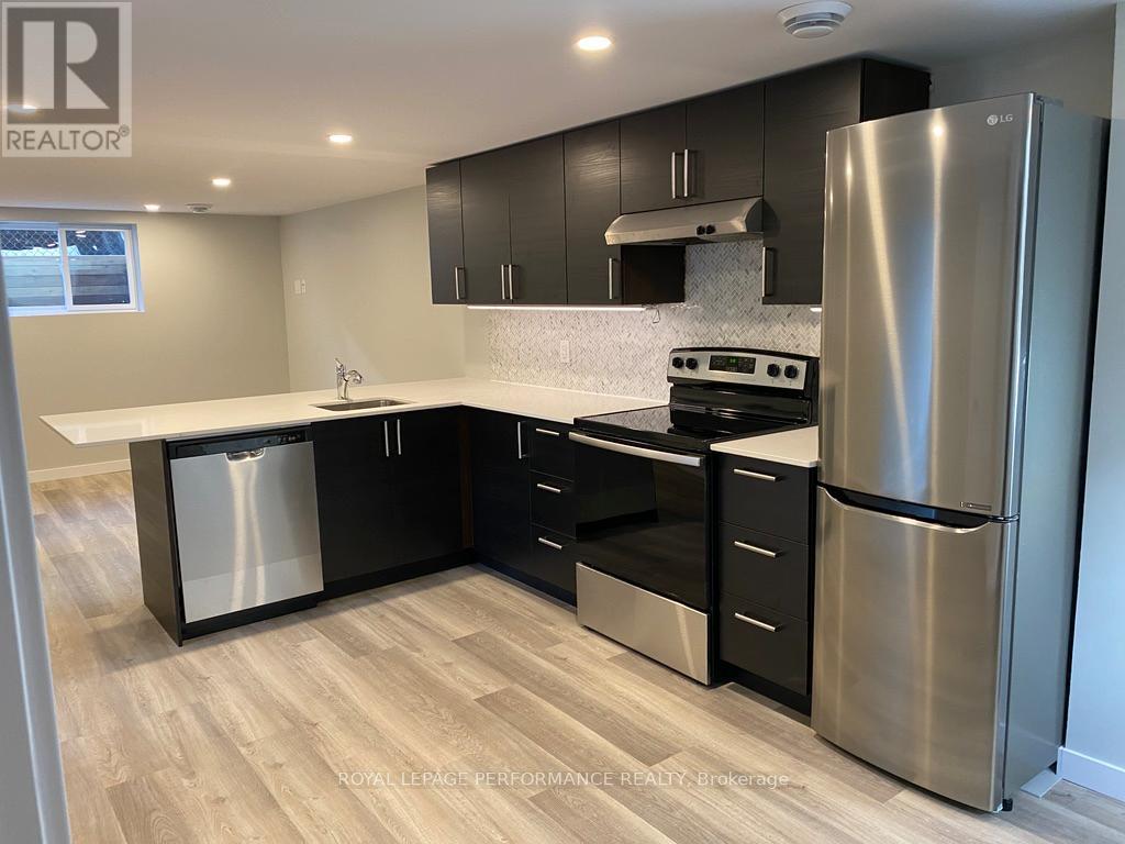 2529 Roman Avenue, Ottawa, Ontario  K2B 7X8 - Photo 24 - X12483920