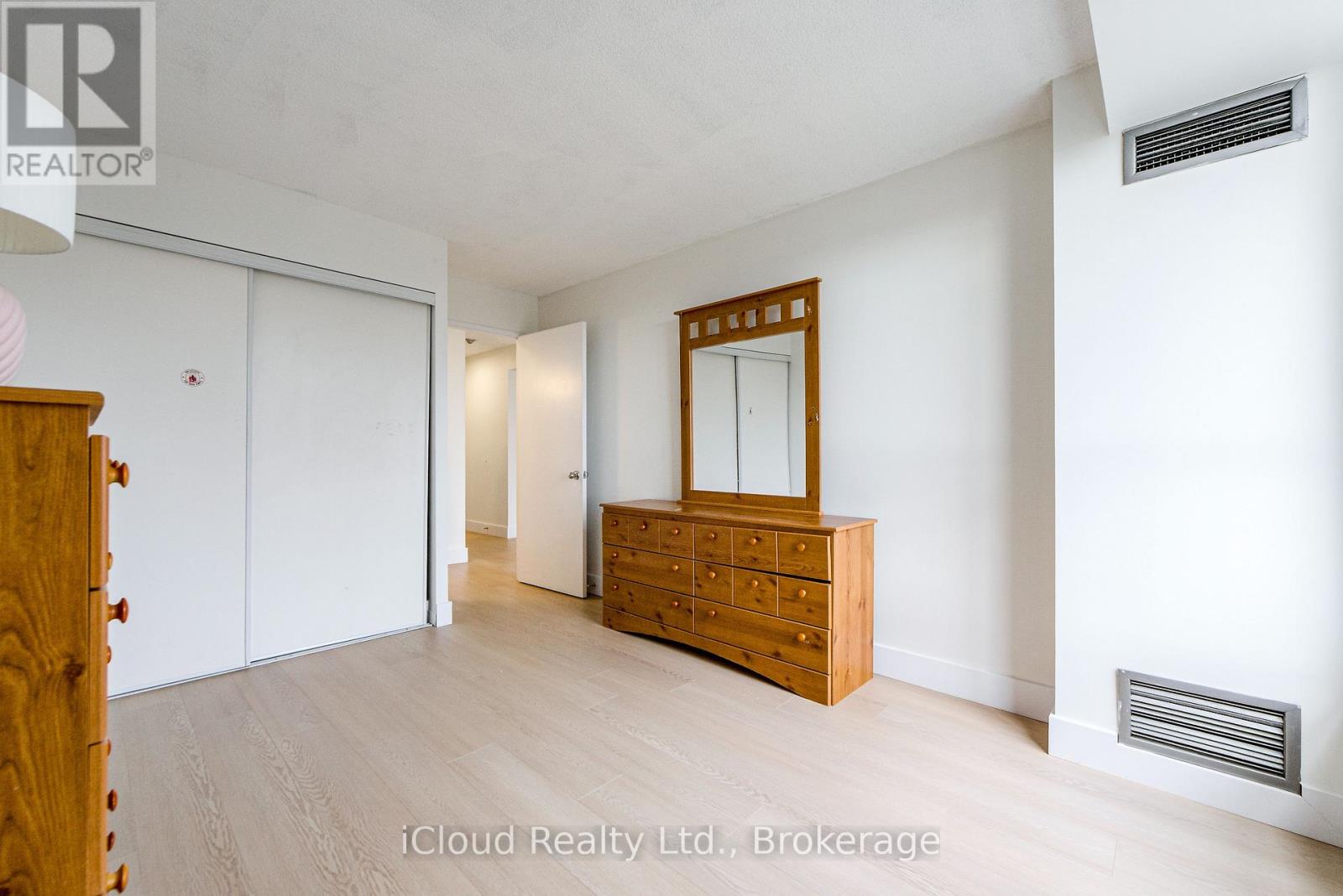 1111 - 21 Overlea Boulevard, Toronto, Ontario  M4H 1P2 - Photo 15 - C12481774