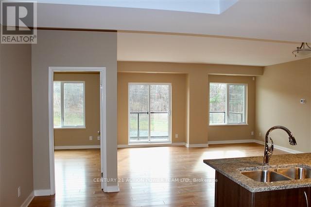 507 - 310 Centrum Boulevard, Ottawa, Ontario  K1E 0A3 - Photo 3 - X12481418