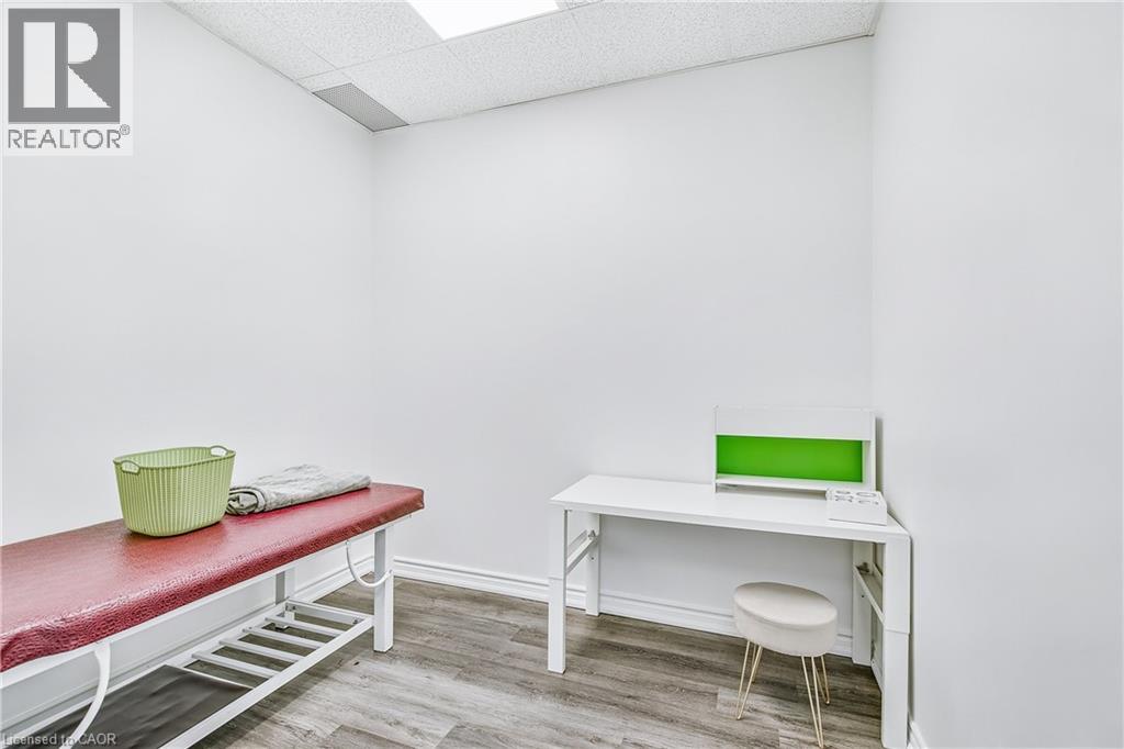 1040 Garner Road W Unit# 207, Ancaster, Ontario  L9G 3K9 - Photo 17 - 40743047