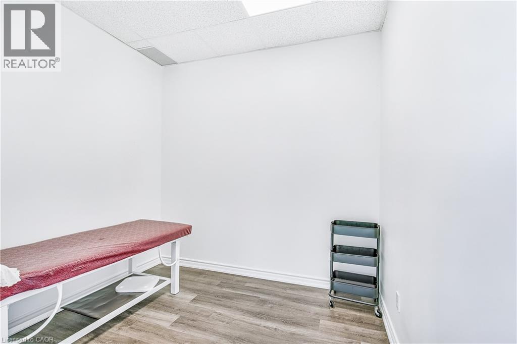 1040 Garner Road W Unit# 207, Ancaster, Ontario  L9G 3K9 - Photo 19 - 40743047