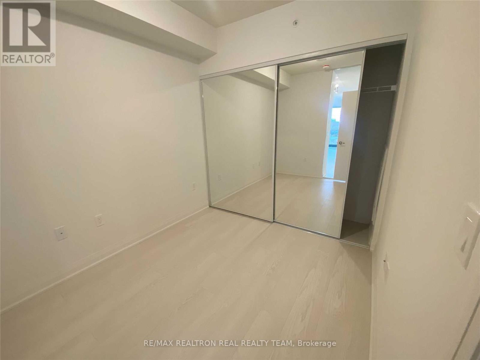 413 - 10 Gibbs Road, Toronto, Ontario  M9B 0E3 - Photo 14 - W12483784