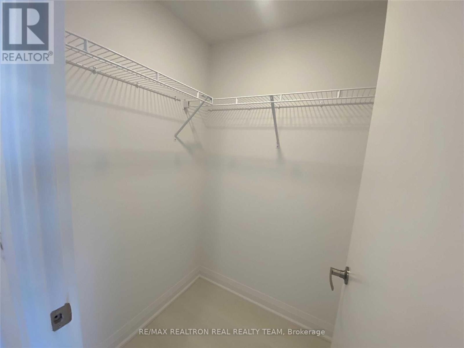 413 - 10 Gibbs Road, Toronto, Ontario  M9B 0E3 - Photo 17 - W12483784