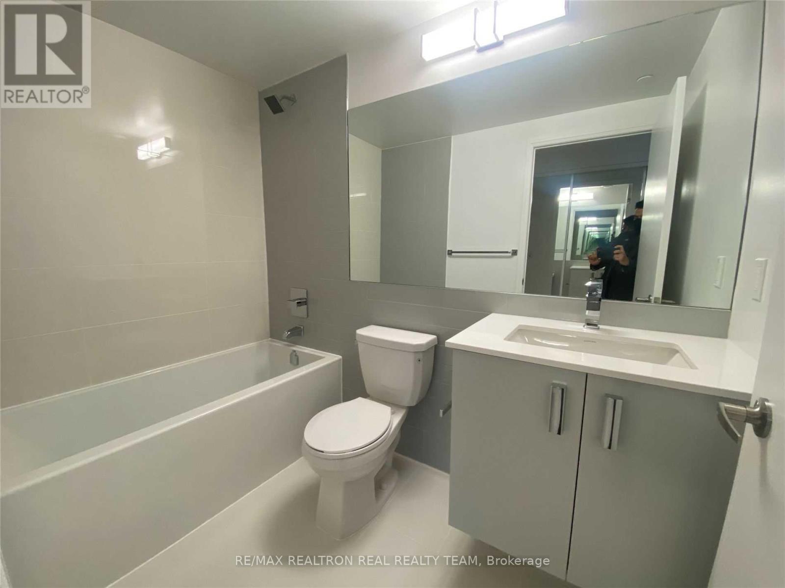 413 - 10 Gibbs Road, Toronto, Ontario  M9B 0E3 - Photo 18 - W12483784