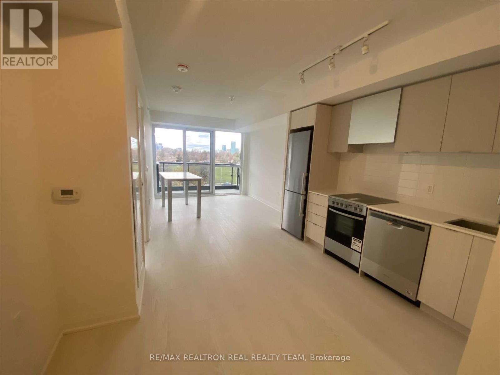 413 - 10 Gibbs Road, Toronto, Ontario  M9B 0E3 - Photo 8 - W12483784