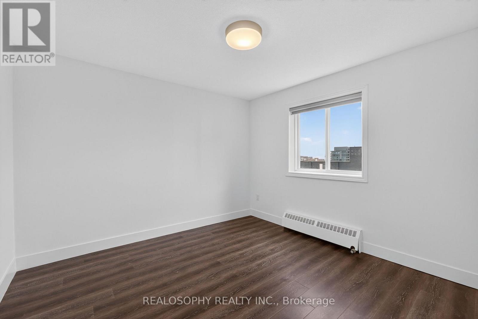 905 - 15 Elizabeth Street N, Mississauga, Ontario  L5G 2Z3 - Photo 36 - W12483786