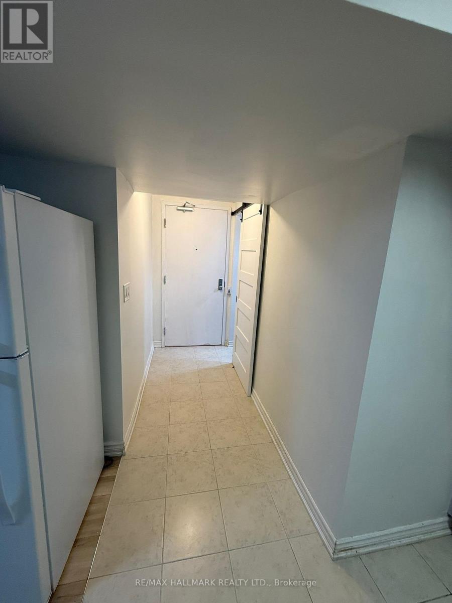Basement - 2 Polygon Court, Brampton, Ontario  L6Z 3X7 - Photo 5 - W12483788