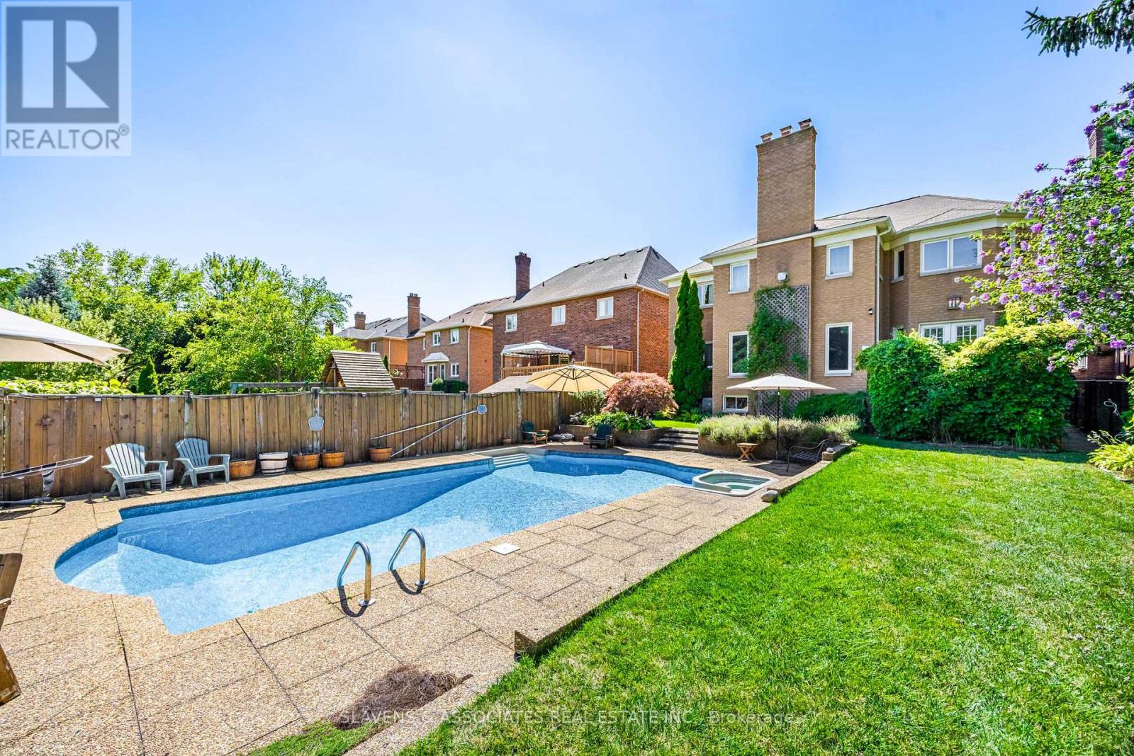 2397 Marisa Court, Mississauga, Ontario  L5K 2P7 - Photo 41 - W12483837