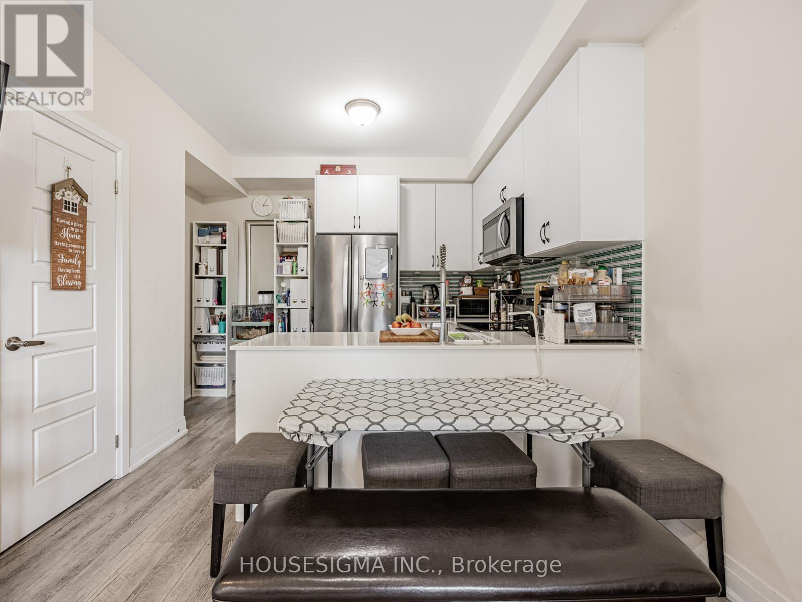 5 - 713 Lawrence Avenue W, Toronto, Ontario  M6A 1B4 - Photo 15 - W12483890
