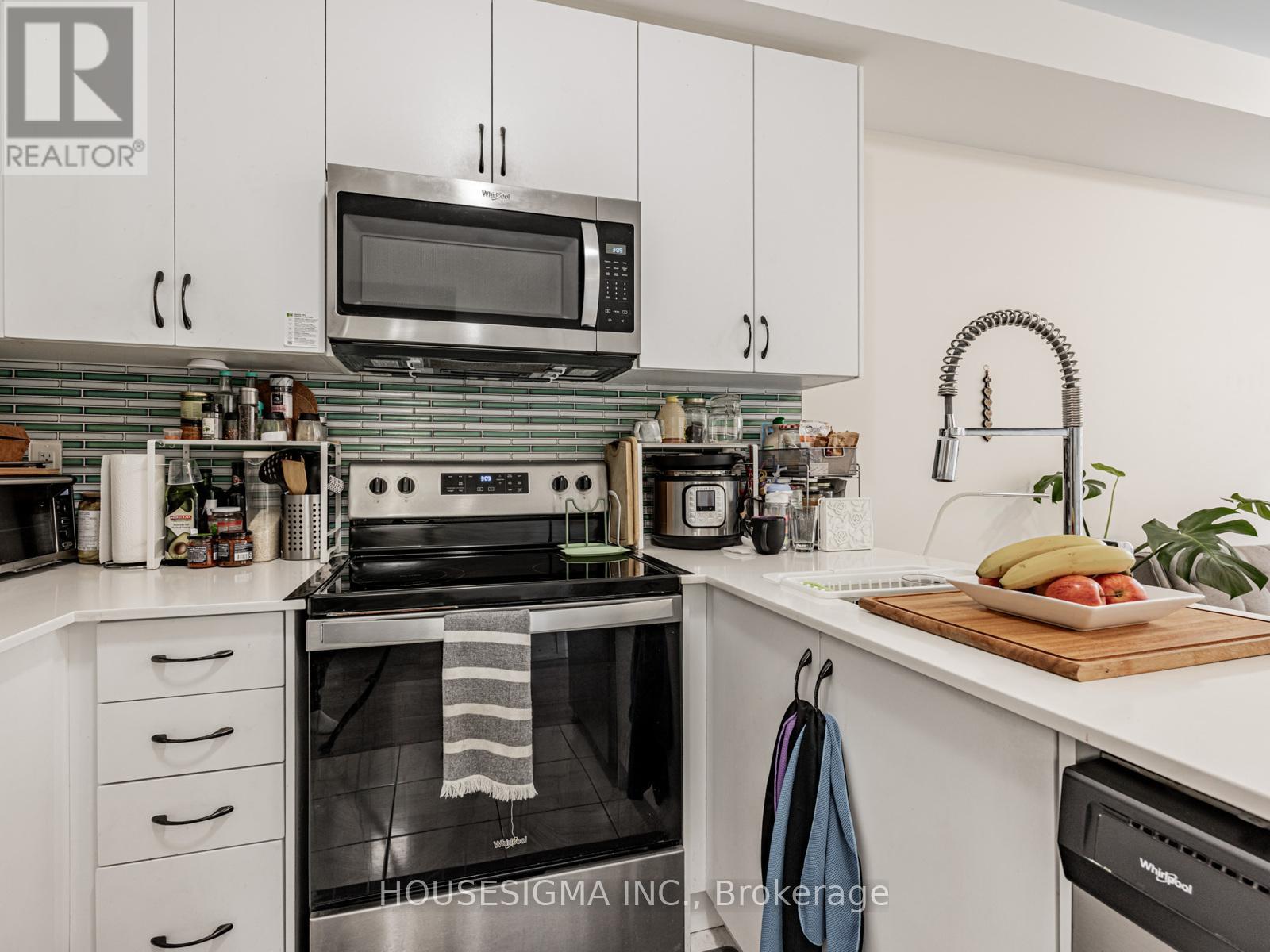 5 - 713 Lawrence Avenue W, Toronto, Ontario  M6A 1B4 - Photo 18 - W12483890