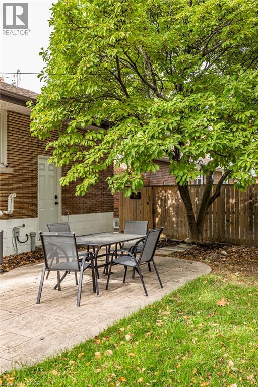 85 Westminster Avenue Unit# 1, Hamilton, Ontario  L9C 4M1 - Photo 35 - 40782406