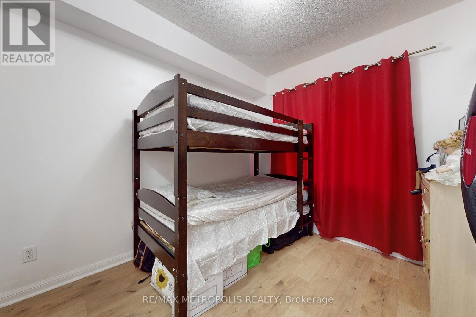 2025 - 3043 Finch Avenue W, Toronto, Ontario  M9M 0A4 - Photo 16 - W12483898