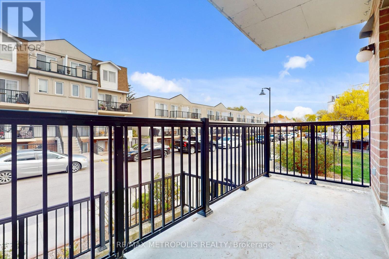 2025 - 3043 Finch Avenue W, Toronto, Ontario  M9M 0A4 - Photo 22 - W12483898