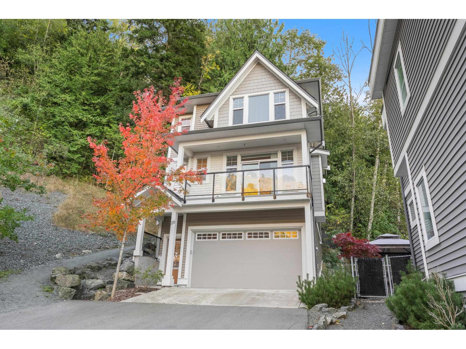 Property at 20 47042 MACFARLANE PLACE image 4