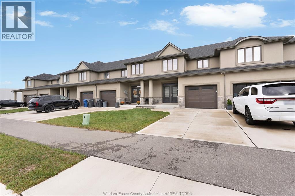 112 Reed Street, Essex, Ontario  N8M 0B2 - Photo 2 - 25027264