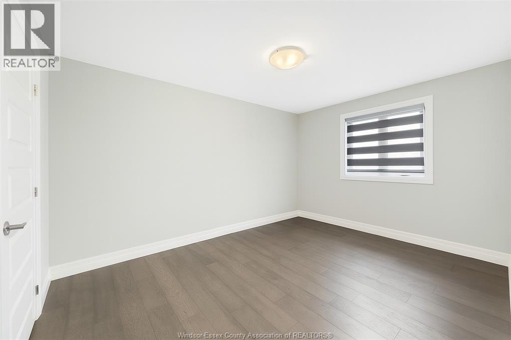 112 Reed Street, Essex, Ontario  N8M 0B2 - Photo 8 - 25027264